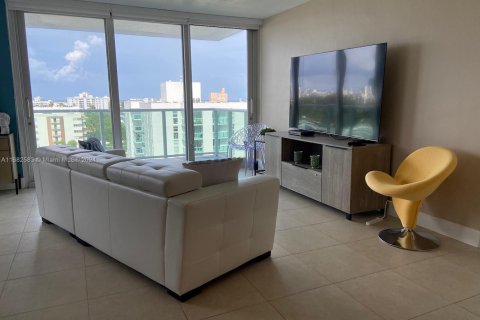 Condo in Miami Beach, Florida, 1 bedroom  № 1812102 - photo 7