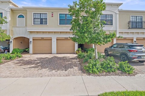 Condo in Bradenton, Florida, 3 bedrooms  № 1771339 - photo 2