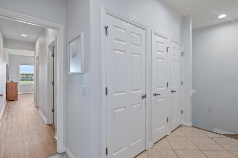 Condo in Bradenton, Florida, 3 bedrooms  № 1771339 - photo 17