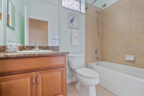 Condo in Bradenton, Florida, 3 bedrooms  № 1771339 - photo 30