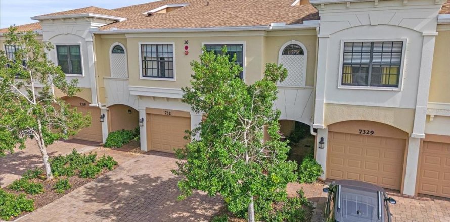 Condo in Bradenton, Florida, 3 bedrooms № 1771339