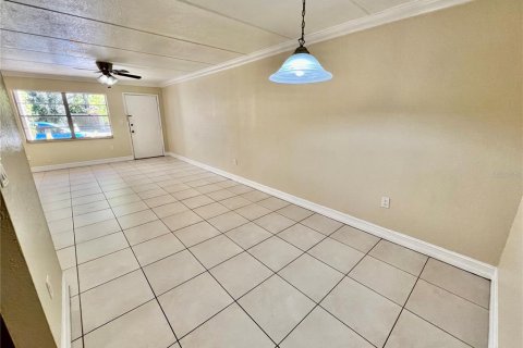 Condo in Tampa, Florida, 1 bedroom  № 1515980 - photo 13
