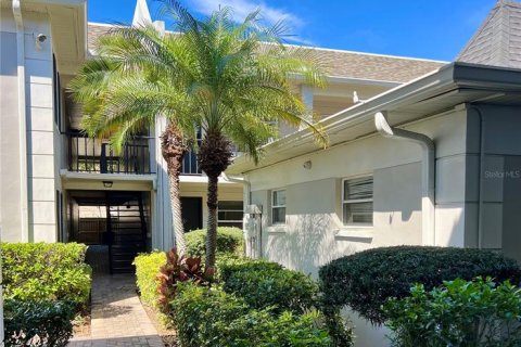 Condo in Tampa, Florida, 1 bedroom  № 1515980 - photo 2