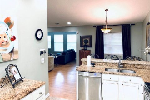 Villa ou maison à vendre à Orlando, Floride: 4 chambres, 130.06 m2 № 2204437 - photo 6
