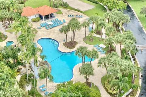 Condo in Aventura, Florida, 2 bedrooms  № 1859662 - photo 10