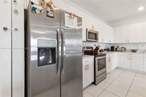 Villa ou maison à vendre à Homestead, Floride: 5 chambres, 263.66 m2 № 1848853 - photo 7