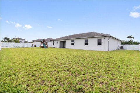 Villa ou maison à vendre à Homestead, Floride: 5 chambres, 263.66 m2 № 1848853 - photo 23