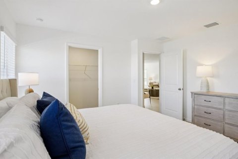 Casa en venta en Spring Hill, Florida, 4 dormitorios, 154.68 m2 № 2211580 - foto 19