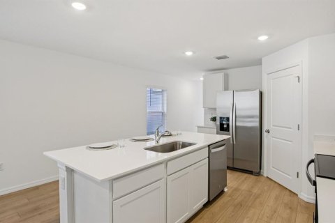 Casa en venta en Spring Hill, Florida, 4 dormitorios, 154.68 m2 № 2211580 - foto 13