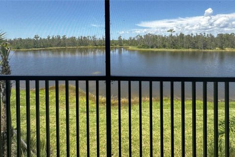 Copropriété à louer à Punta Gorda, Floride: 2 chambres, 145.76 m2 № 1869692 - photo 1