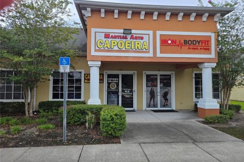 Propiedad comercial en alquiler en Orlando, Florida, 121.89 m2 № 1878046 - foto 2