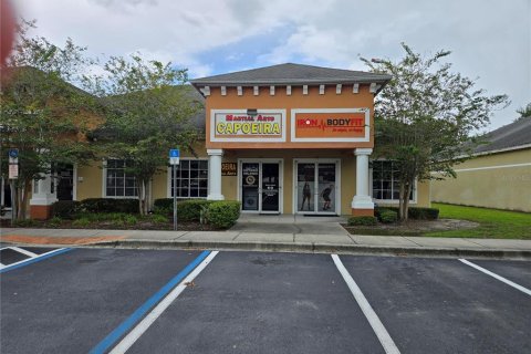 Propiedad comercial en alquiler en Orlando, Florida, 121.89 m2 № 1878046 - foto 1