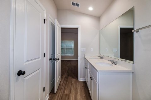 Casa en venta en Ocala, Florida, 4 dormitorios, 163.6 m2 № 2234761 - foto 13