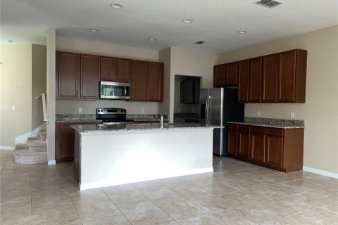 Touwnhouse à vendre à Apopka, Floride: 3 chambres, 192.77 m2 № 2094669 - photo 8