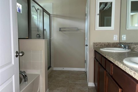 Touwnhouse à vendre à Apopka, Floride: 3 chambres, 192.77 m2 № 2094669 - photo 27