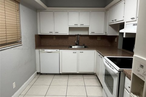 Copropriété à louer à Davie, Floride: 2 chambres, 98.48 m2 № 2187785 - photo 11
