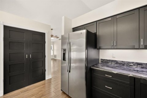Villa ou maison à vendre à Leesburg, Floride: 3 chambres, 176.33 m2 № 2142633 - photo 10