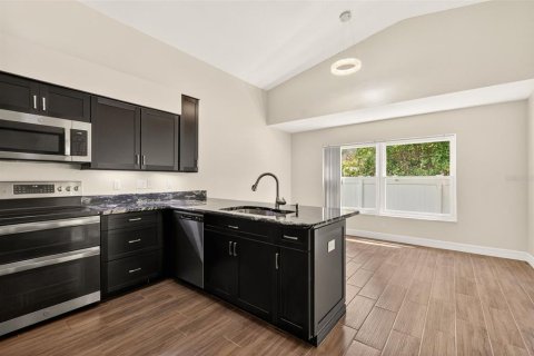 Villa ou maison à vendre à Leesburg, Floride: 3 chambres, 176.33 m2 № 2142633 - photo 8