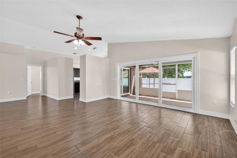 Villa ou maison à vendre à Leesburg, Floride: 3 chambres, 176.33 m2 № 2142633 - photo 6