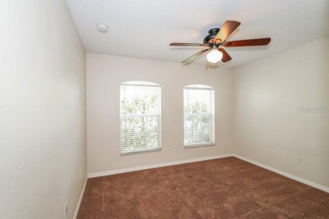 Villa ou maison à louer à Zephyrhills, Floride: 3 chambres, 139.82 m2 № 2100557 - photo 14