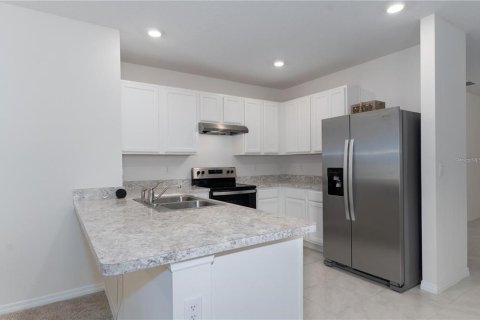 Casa en alquiler en Davenport, Florida, 3 dormitorios, 140.84 m2 № 1742689 - foto 5