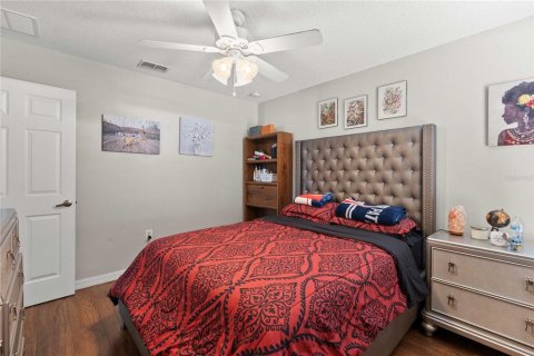 House in Bushnell, Florida 4 bedrooms, 216.74 sq.m. № 2213664 - photo 16
