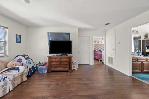 House in Bushnell, Florida 4 bedrooms, 216.74 sq.m. № 2213664 - photo 12