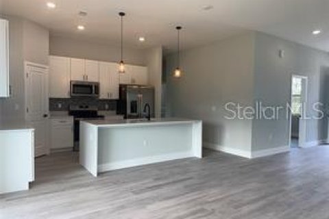 Villa ou maison à vendre à Ocala, Floride: 4 chambres, 167.41 m2 № 2131251 - photo 4