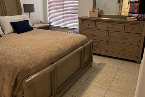 Copropriété à vendre à Sunrise, Floride: 2 chambres, 102.66 m2 № 1933366 - photo 12