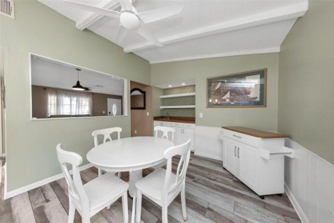 Villa ou maison à vendre à Lutz, Floride: 4 chambres, 159.23 m2 № 2199213 - photo 6
