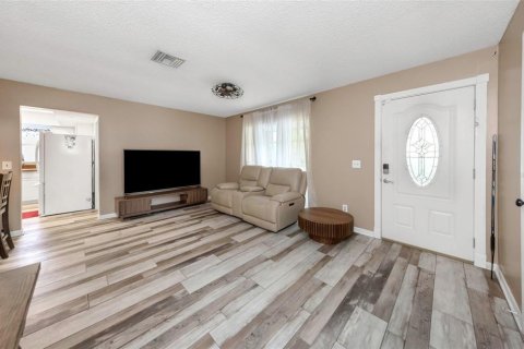 Villa ou maison à vendre à Lutz, Floride: 4 chambres, 159.23 m2 № 2199213 - photo 7