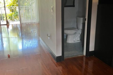 Купить кондоминиум в Майами, Флорида 1 спальня, 104.52м2, № 1933401 - фото 8