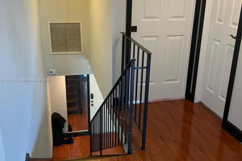 Купить кондоминиум в Майами, Флорида 1 спальня, 104.52м2, № 1933401 - фото 3