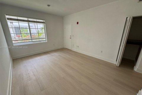 Apartment in Miami Beach, Florida 46.17 sq.m. № 2003257 - photo 7