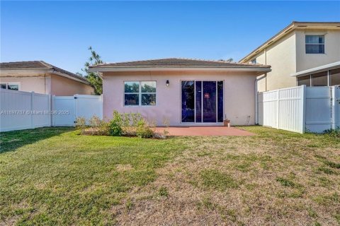 Купить виллу или дом в Коконат Крик, Флорида 3 спальни, 129.51м2, № 1948893 - фото 11