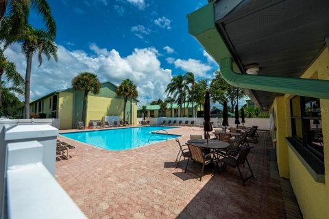 Copropriété à vendre à Seminole, Floride: 2 chambres, 80.36 m2 № 1580596 - photo 16