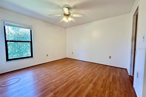Copropriété à vendre à Seminole, Floride: 2 chambres, 80.36 m2 № 1580596 - photo 12