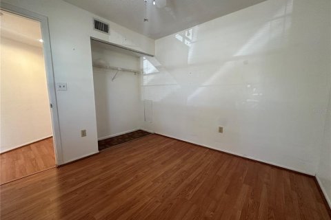 Copropriété à vendre à Seminole, Floride: 2 chambres, 80.36 m2 № 1580596 - photo 11