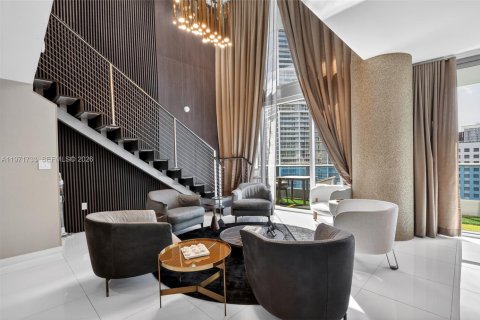 Condo in Miami, Florida, 2 bedrooms  № 2189947 - photo 6