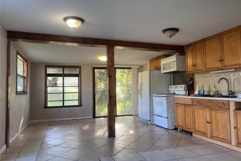 Villa ou maison à vendre à Inglis, Floride: 2 chambres, 94.76 m2 № 1734387 - photo 2