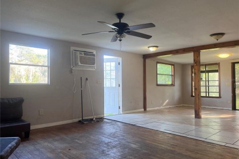 Villa ou maison à vendre à Inglis, Floride: 2 chambres, 94.76 m2 № 1734387 - photo 4