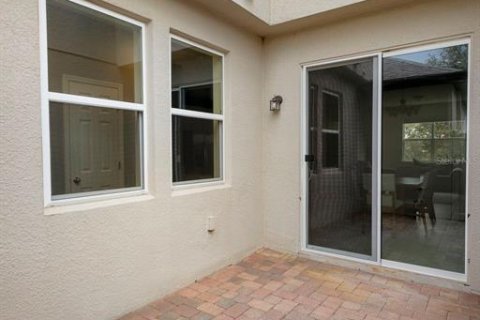 Townhouse in Winter Garden, Florida 3 bedrooms, 166.2 sq.m. № 2109353 - photo 23