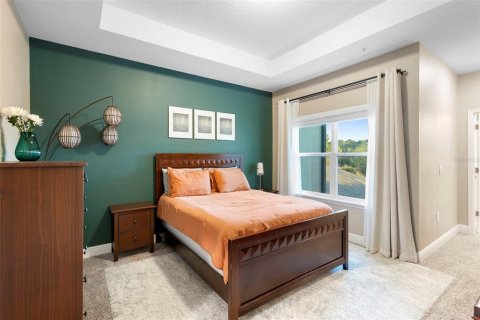Townhouse in Winter Garden, Florida 3 bedrooms, 166.2 sq.m. № 2109353 - photo 14