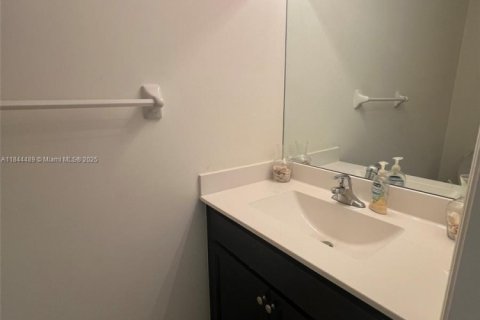 Купить таунхаус в Хомстед, Флорида 3 спальни, 154.12м2, № 1958596 - фото 14