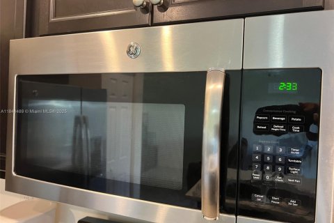 Купить таунхаус в Хомстед, Флорида 3 спальни, 154.12м2, № 1958596 - фото 28