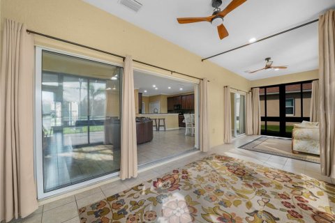 Casa en venta en Winter Haven, Florida, 2 dormitorios, 165.74 m2 № 2387564 - foto 20
