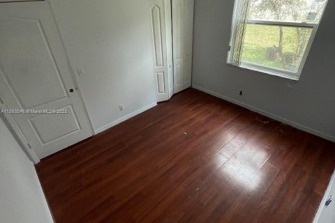 Copropriété à vendre à Miami, Floride: 3 chambres, 111.48 m2 № 1938210 - photo 12