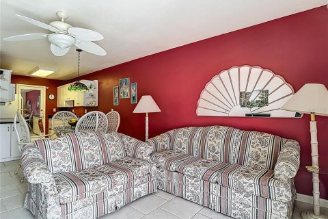 Condo in Venice, Florida, 1 bedroom  № 1834800 - photo 8
