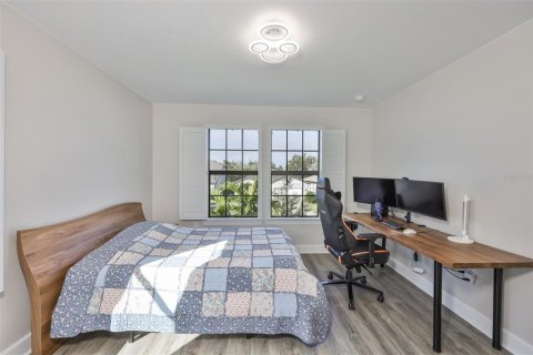 House in Bradenton, Florida 5 bedrooms, 338.26 sq.m. № 2213414 - photo 29