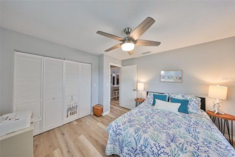 Casa en venta en Sun City Center, Florida, 2 dormitorios, 163.14 m2 № 1558361 - foto 30